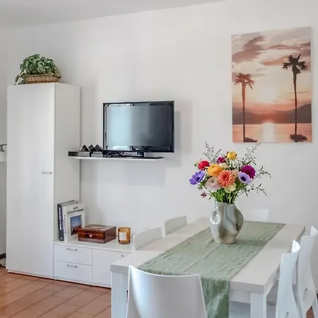 Garibaldi Apartman *