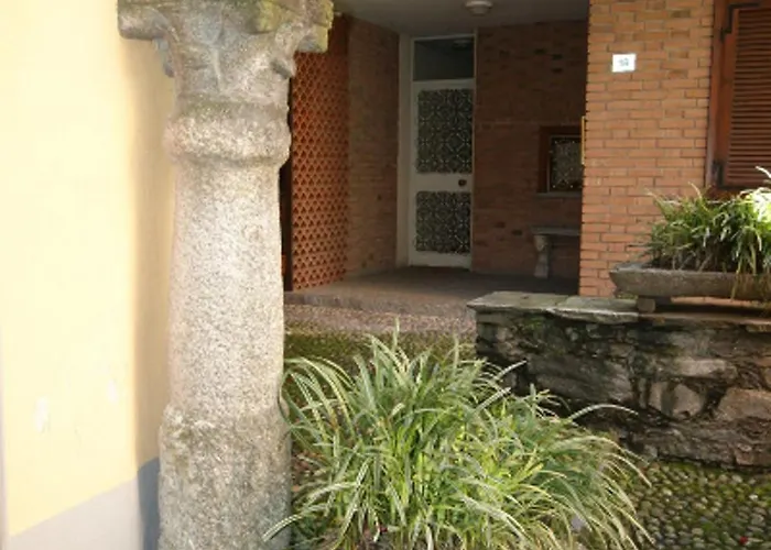 Garibaldi Apartman Stresa